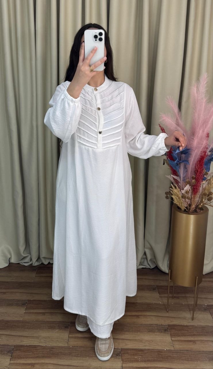 طقم طويل أنيق
