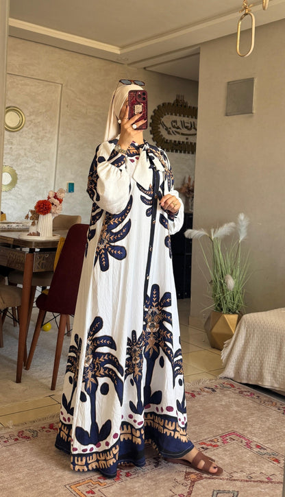 فستان طويل استوائي طويل