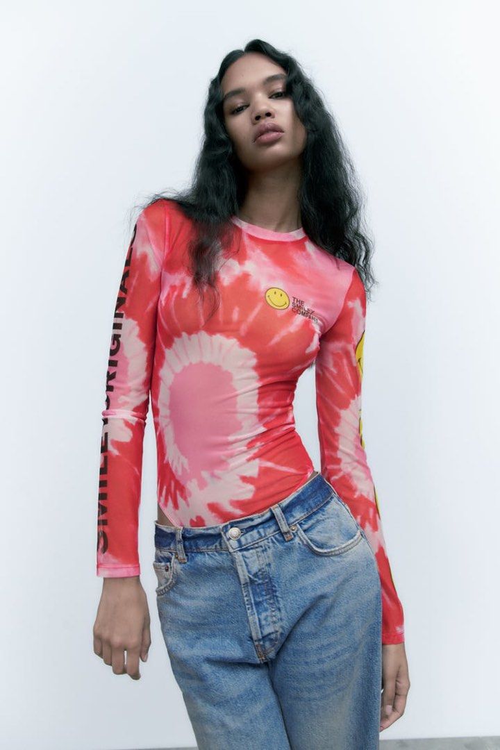 Zara SMILEY® SEMI-SHEER BODYSUIT - Redish Pink